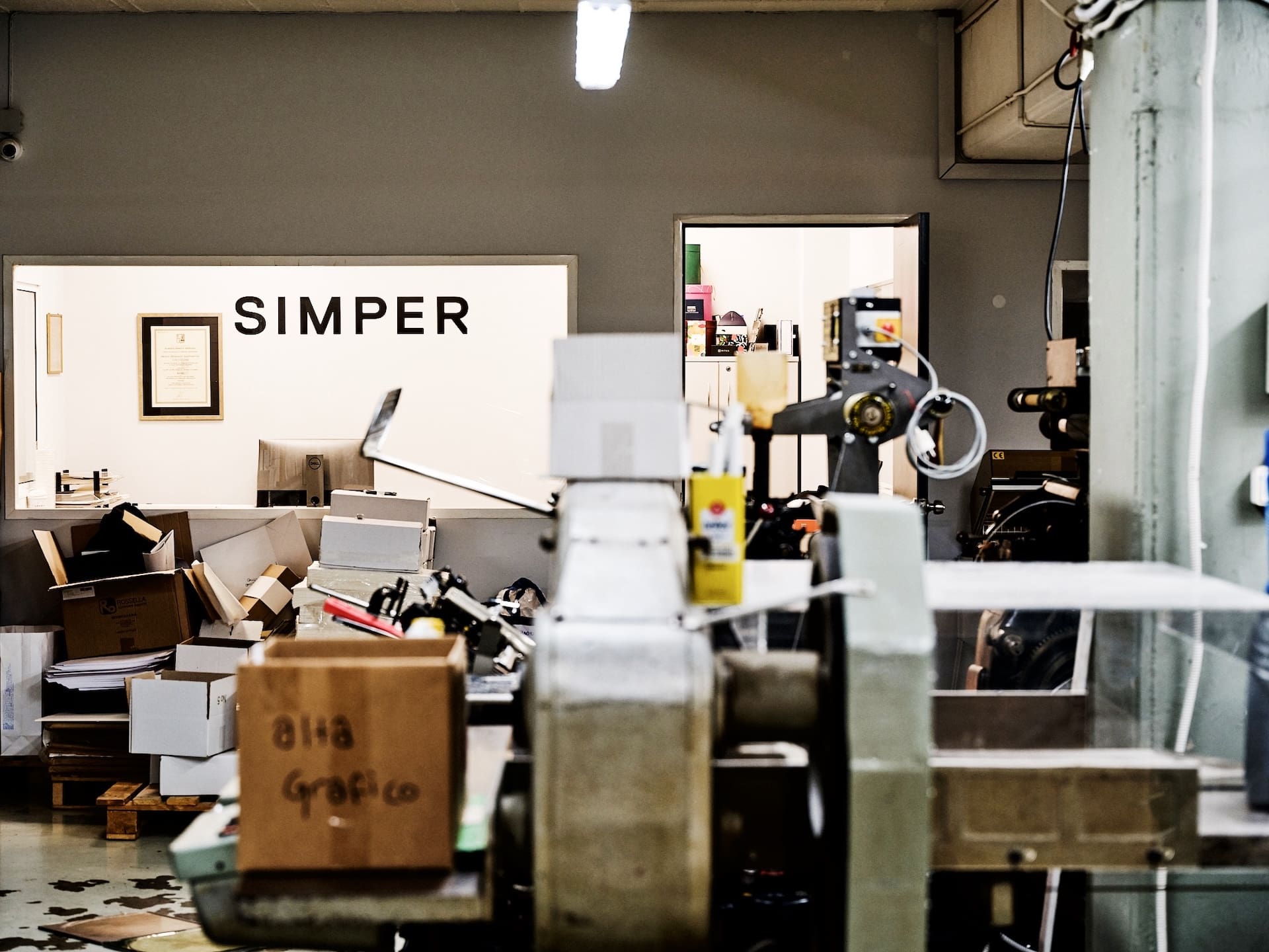 Simper Image
